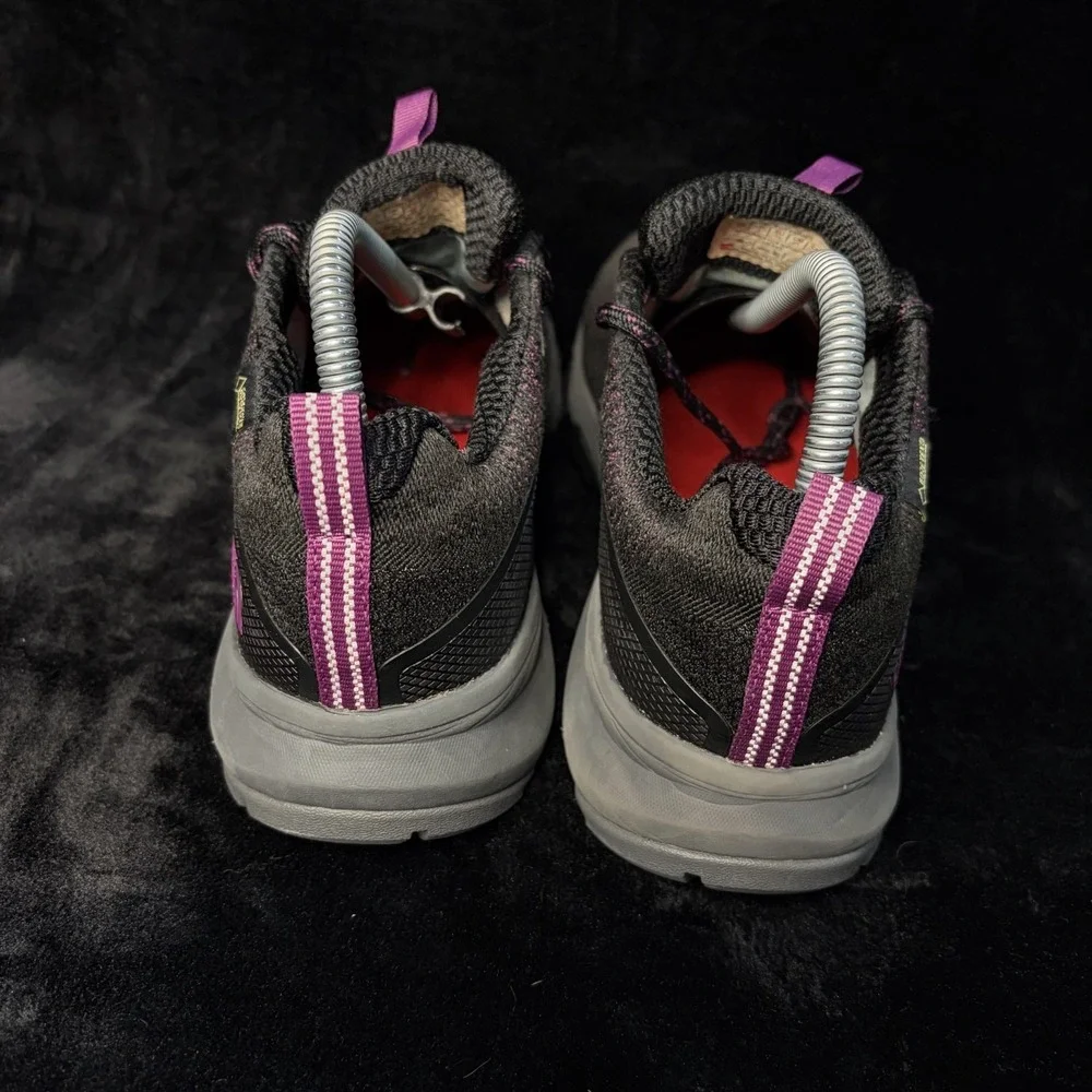 The North Face Ultra Fastpack III GTX Womens 8 Hiking Shoes Black Purple Sneaker